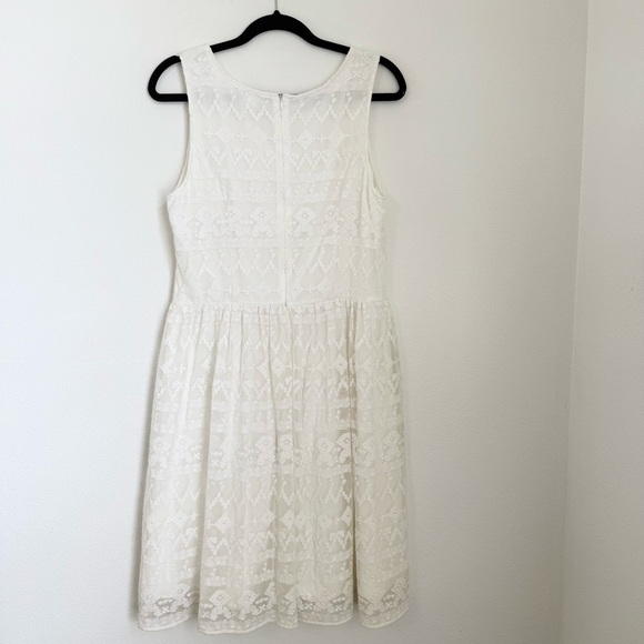 Sundance In A Heartbeat Dress Sz 12 Embroidered Mesh and Lace Knee Off White - Picture 3 of 7